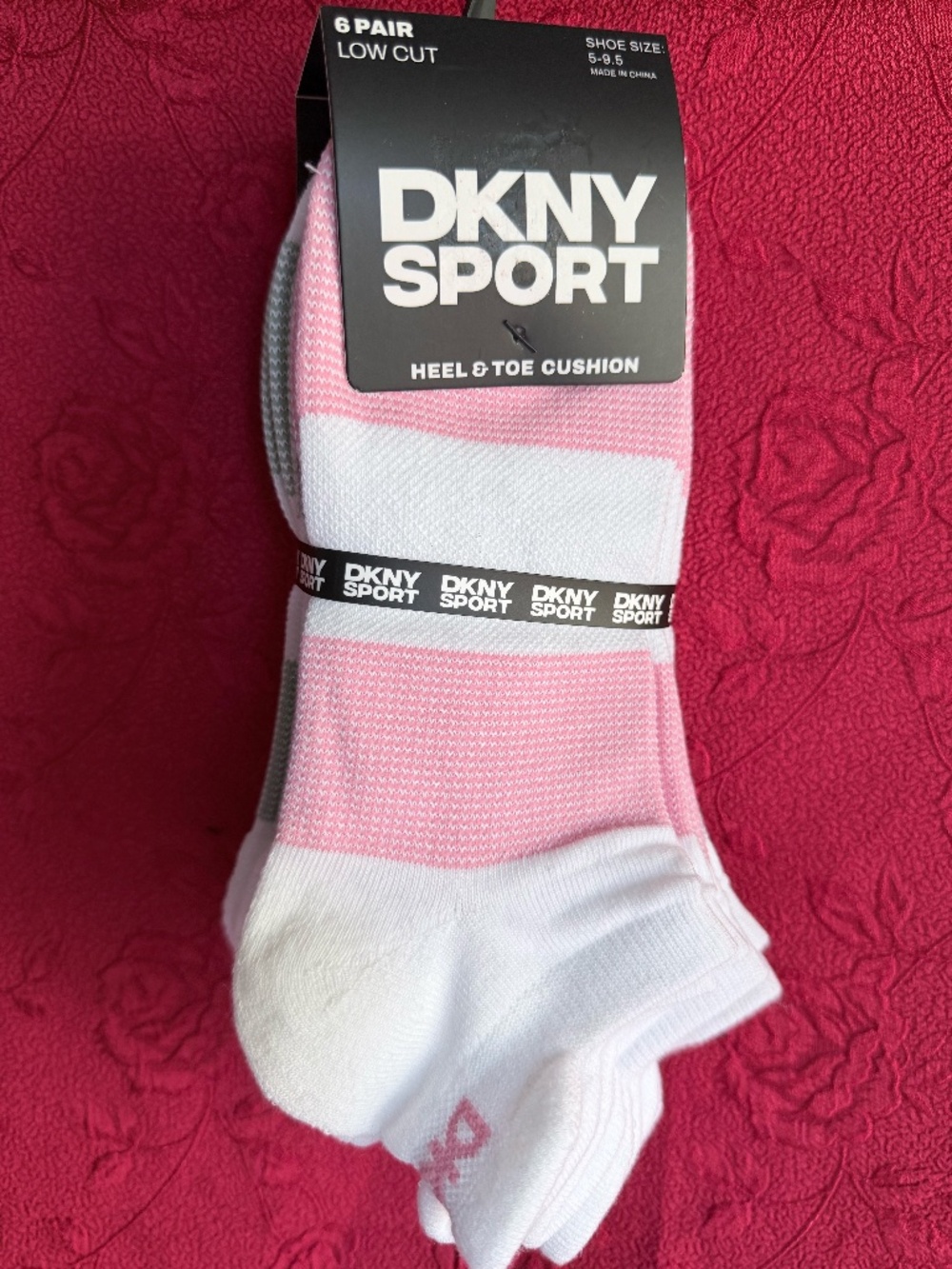 DKNY SPORT